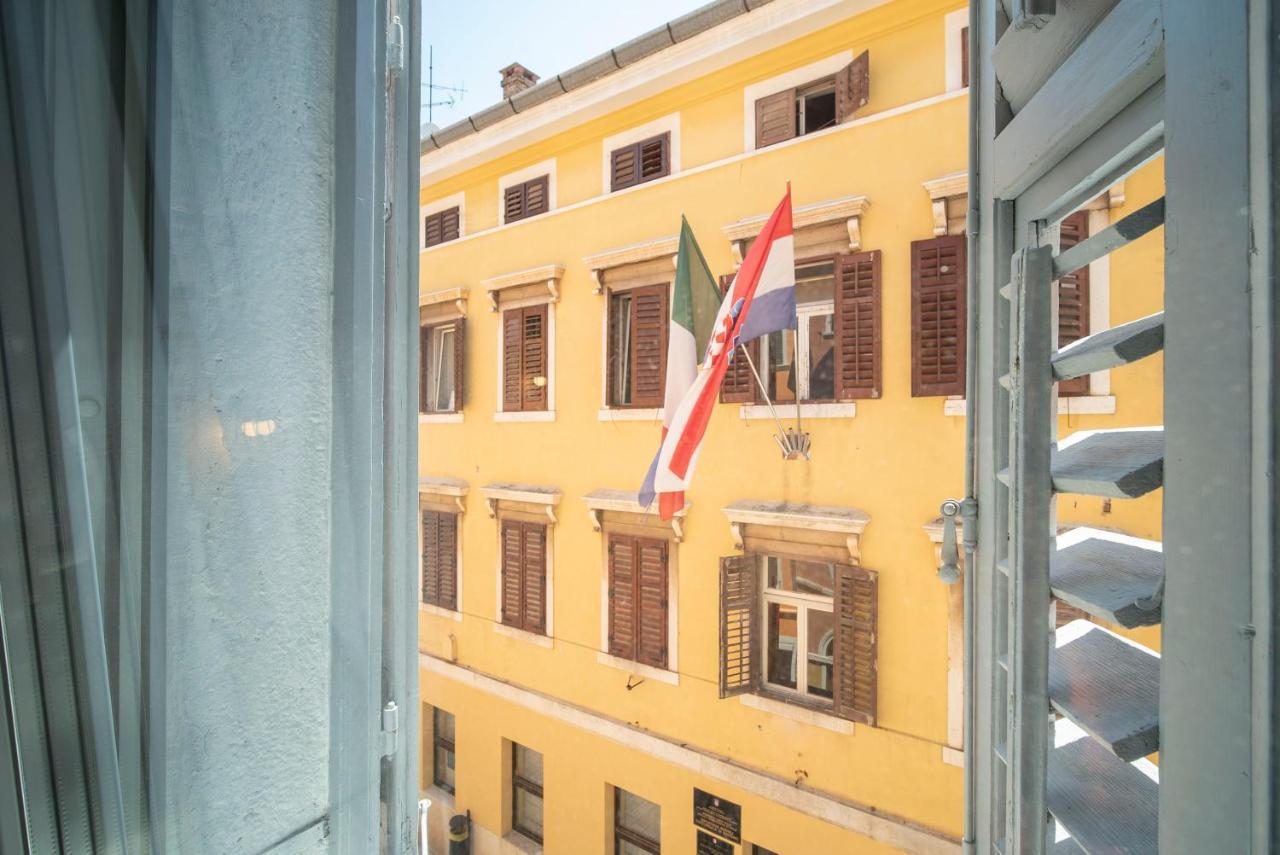 Hotel Stelle D'oro Rovigno Esterno foto